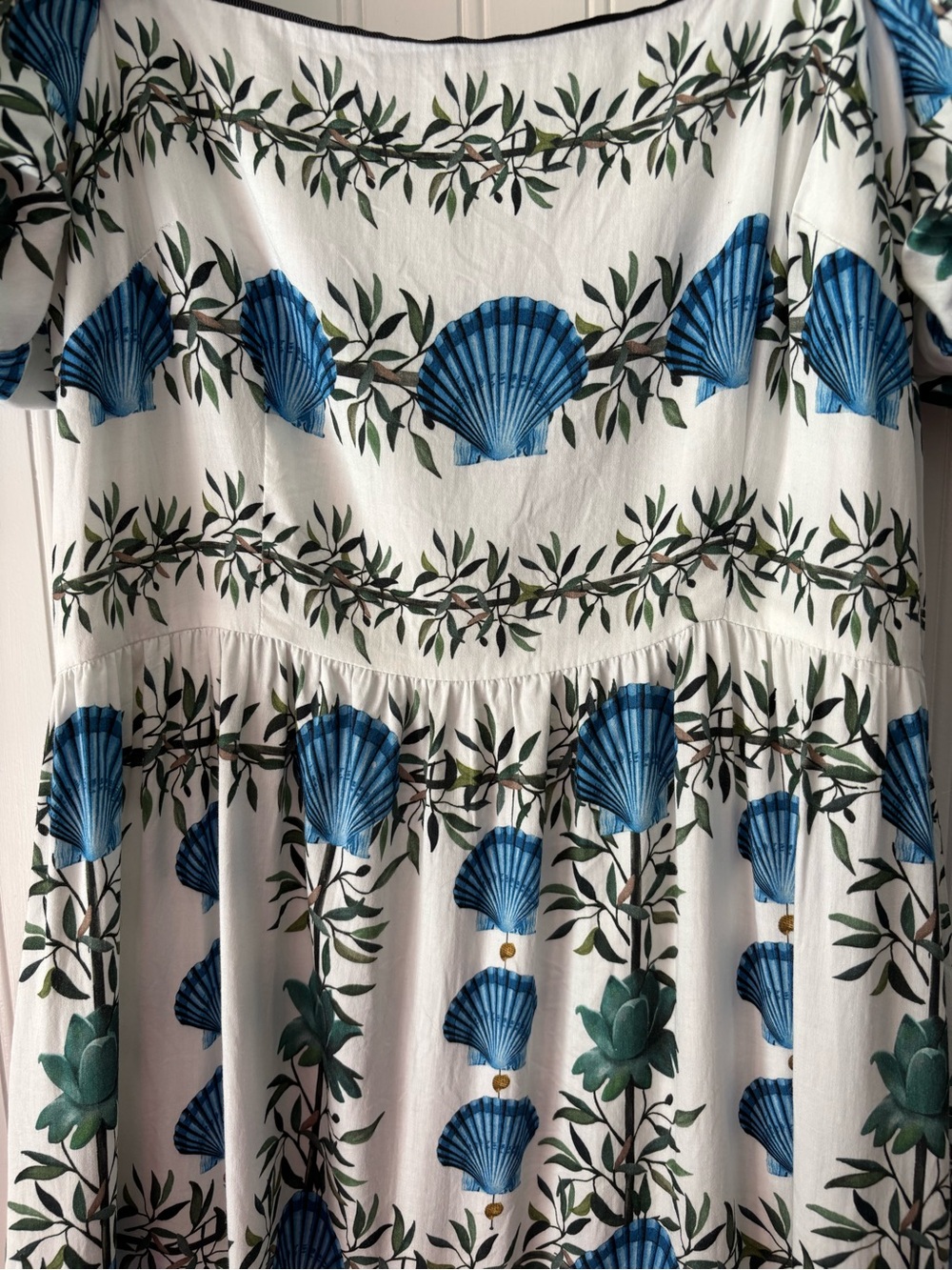 ANTONIO MELANI White Dress with Blue Shell Print - Picture 4 of 6